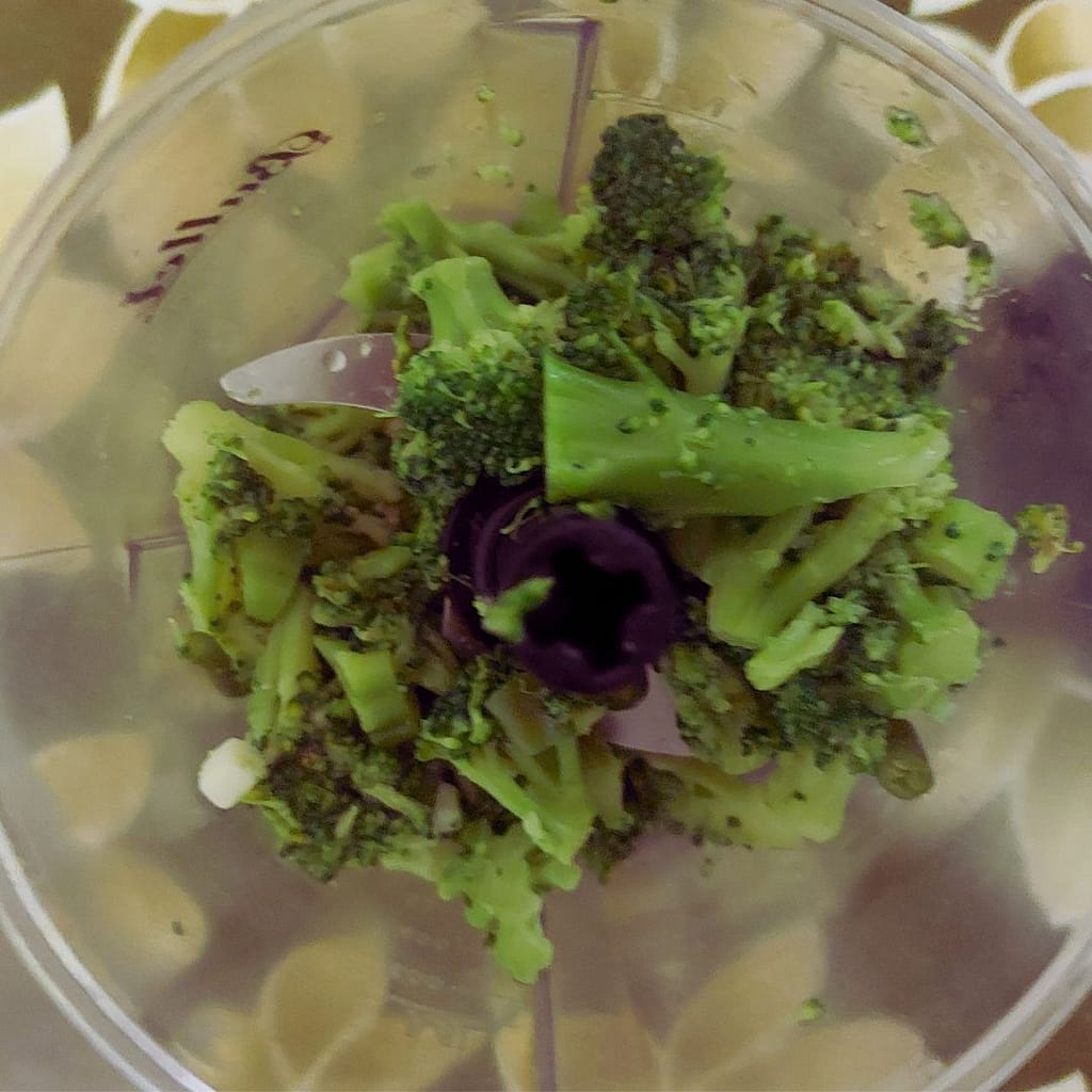 Broccoli Pasta | Easy & creamy Broccoli Pasta Recipe | Ready in just 15 minutes