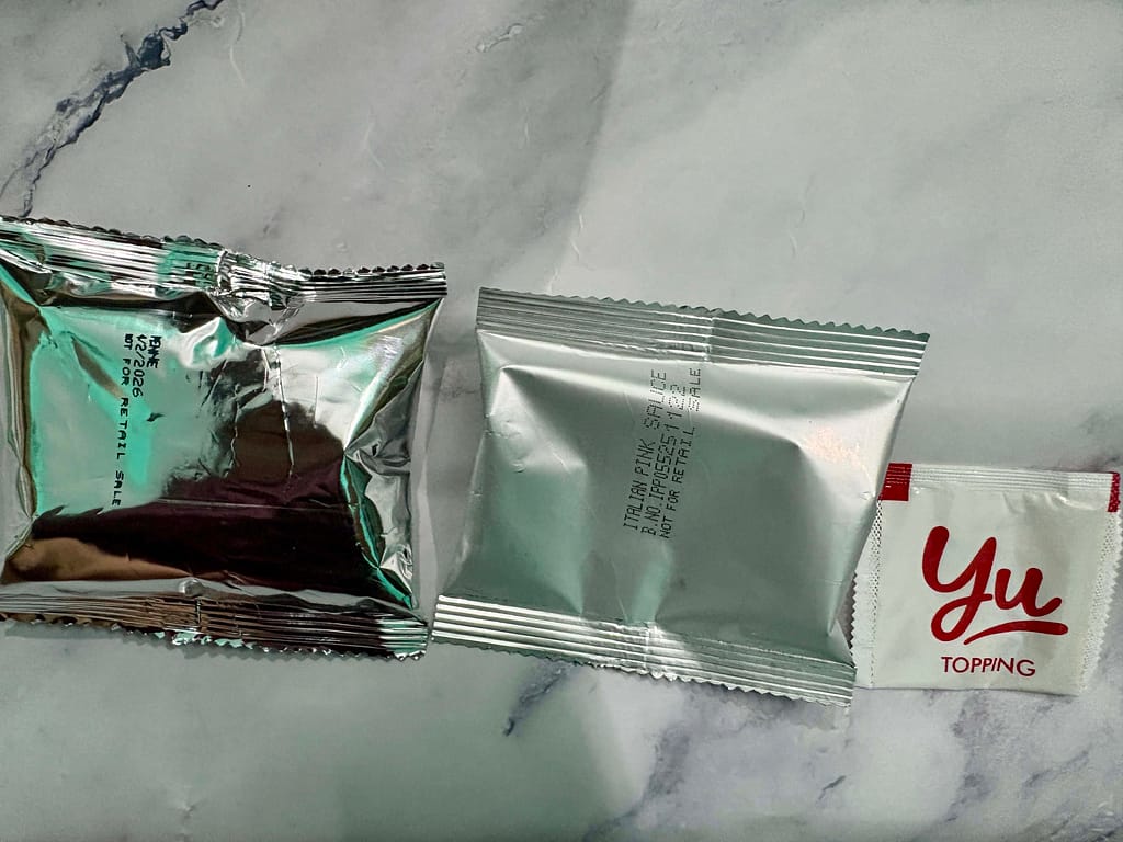 Yu pink sauce pasta sachets