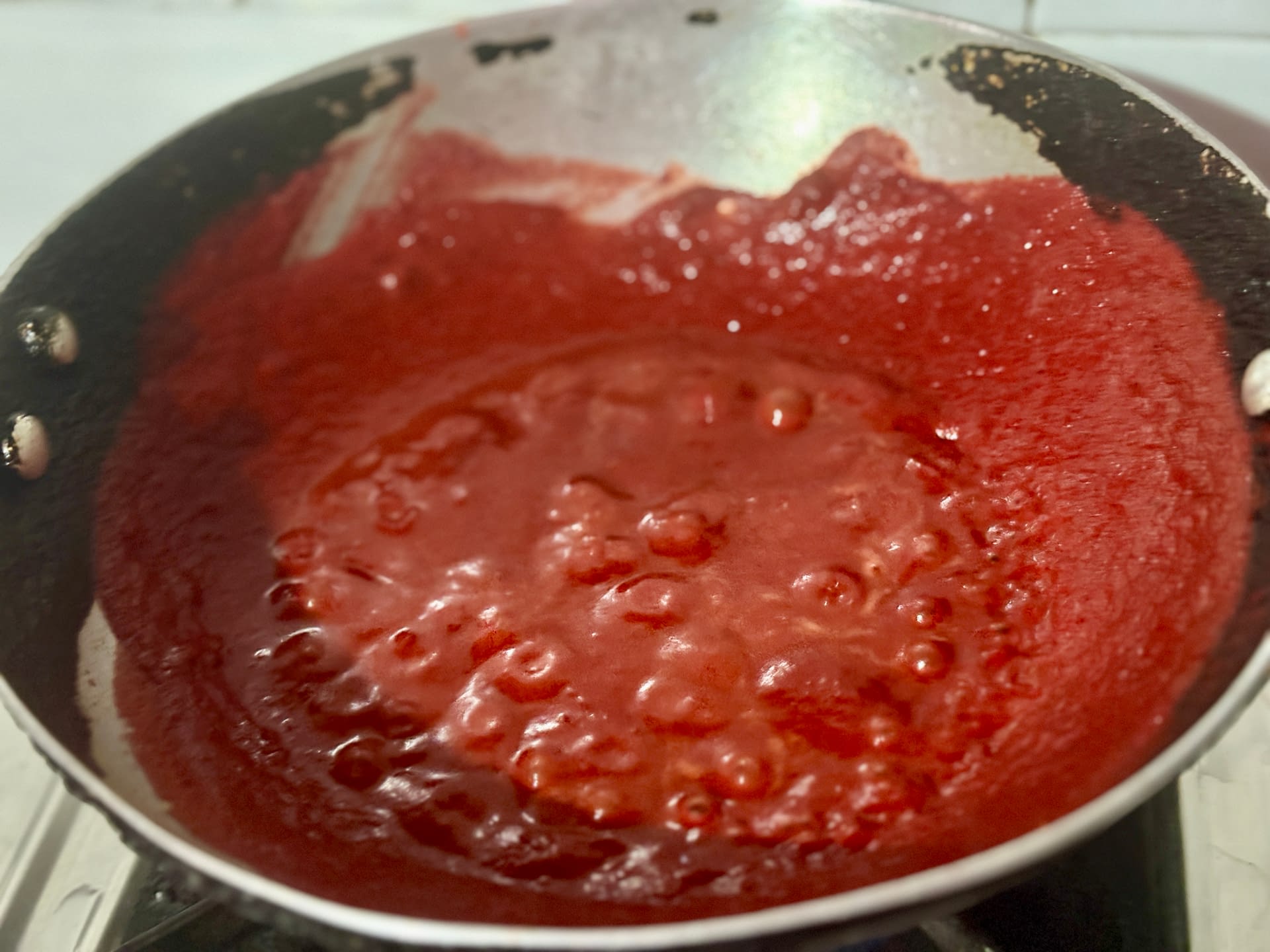 Beetroot pasta sauce