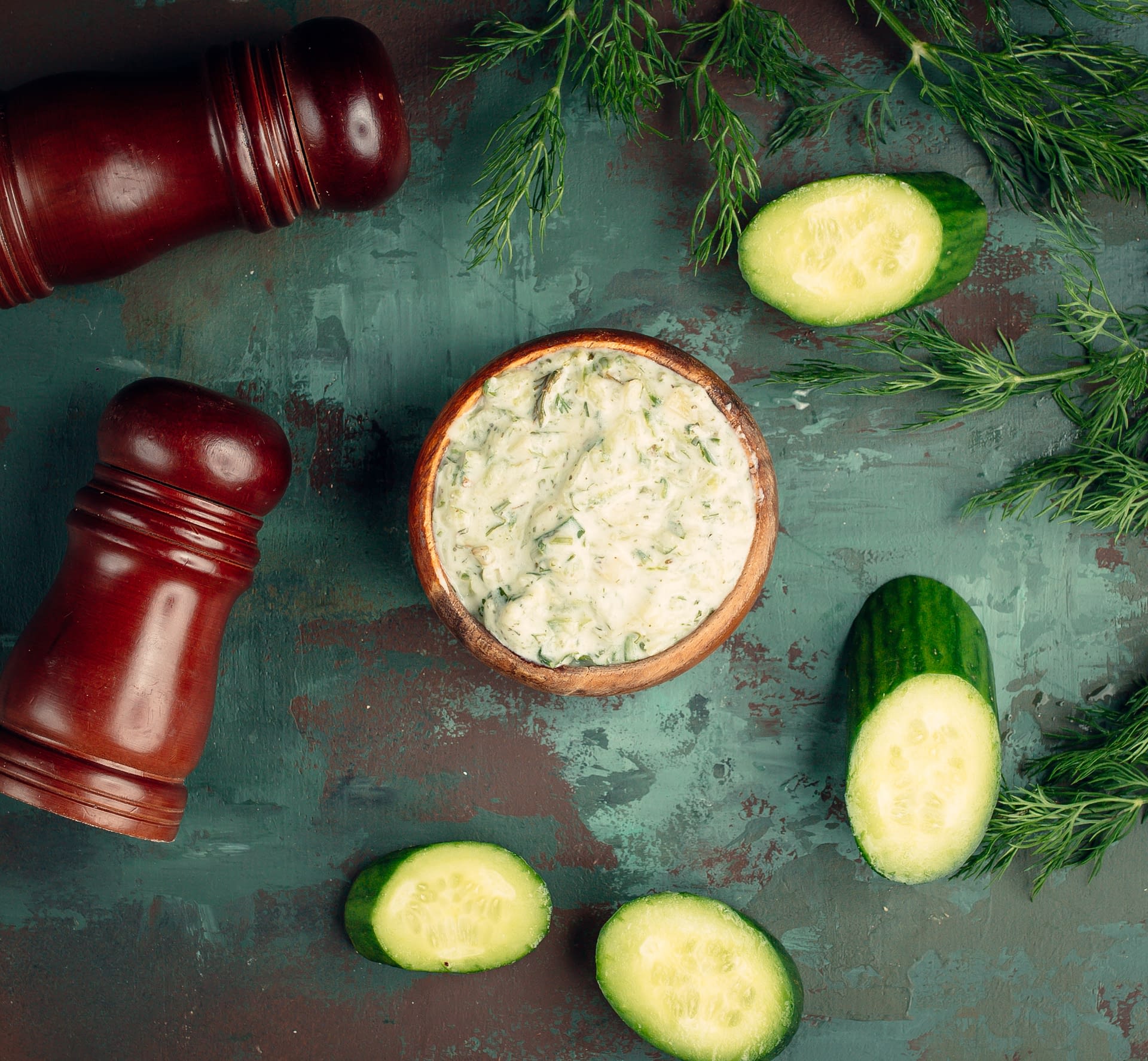 Creamy cucumber dill dip
